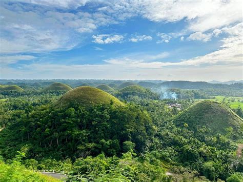 Bohol Chocolate Hills & Tarsier Tour from Cebu