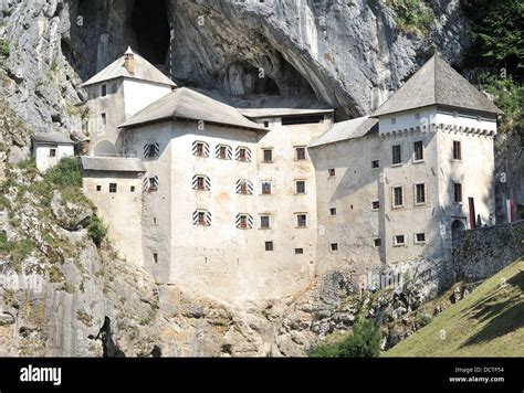 Predjama castle, Postojnska jama, Postojna, Slovenia Stock Photo - Alamy