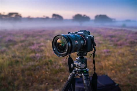 The Best Landscape Photography Lenses for Sony E-Mount Cameras | Iceland Photo Tours