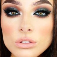 Makeup Tips : How to do smokey eyes makeup on green eyes #SmokeyEyeMakeup #MakeupForGreenEyes ...