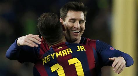 Messi Give Hug to Neymar Wallpaper | Take Wallpaper