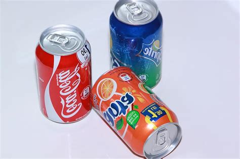 coke, pepsi, fanta, sprite, 7up, drink, cola, soda, supermarket, metal, beverage | Pikist