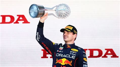 Max Verstappen wins F1 title with four races to spare - ESPN