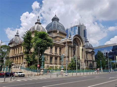 Bucharest tour architecture - RomaniaTourStore