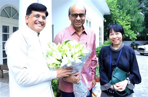 Was delighted to meet the Deputy Prime Minister of Singapore, Mr ...