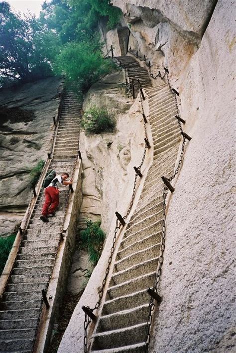 Mt Huashan China | Steep steps to the mountain top. Carved t… | Flickr