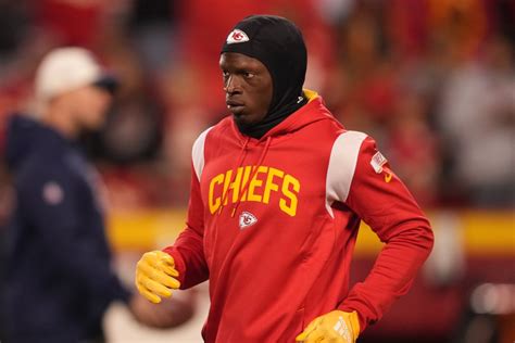 Kadarius Toney exits Chiefs' win with familiar hamstring injury