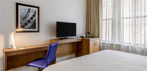 New Bedford Hotel Rooms - New Bedford Harbor Hotel