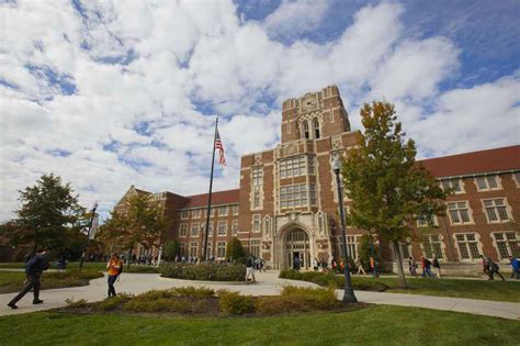 The University of Tennessee, Knoxville: #349 in Money's 2022-23 Best ...