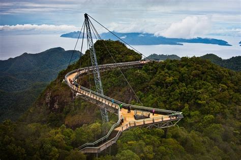 The Langkawi Sky Bridge in Malaysia | Amusing Planet