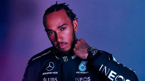 Lewis Hamilton makes first public comment on Ferrari move