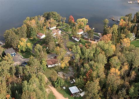 Cabin Getaway on Lake Nipissing in Ontario