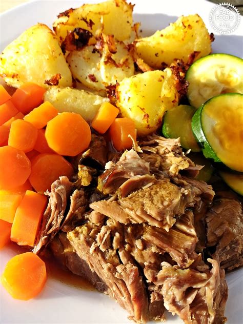 2 Ingredient Slow Cooker Roast Lamb - so easy! Fab Food 4 All