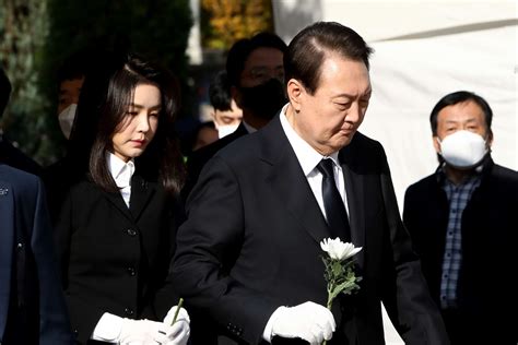 Lee Yoon Hyung Funeral