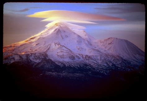 Mt Shasta Sunrise photo - Deems Burton photos at pbase.com