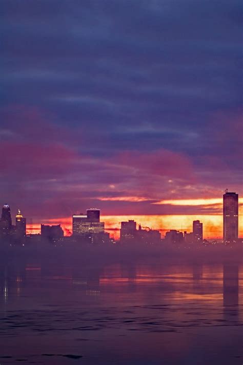 Buffalo, NY Skyline Sunrise: Video And Photos (From Fort Erie, Ontario)