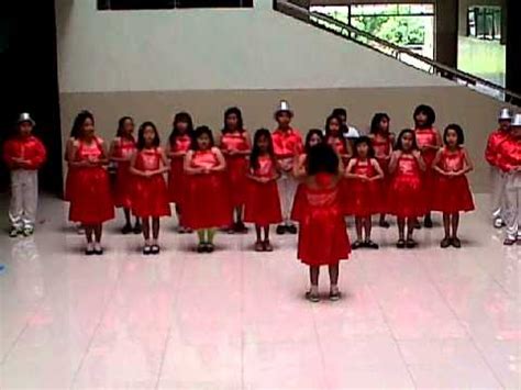 Seragam Paduan Suara Anak