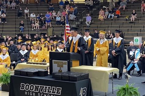 Boonville Senior Keeps It Real with Hilarious Graduation Speech