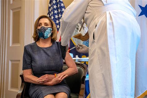 House Speaker Nancy Pelosi, 80, gets COVID-19 vaccine – Team Inc. Life ...