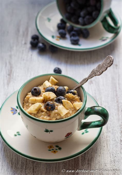 Porridge with fruits - Cooking with Diana