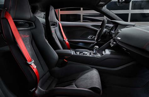 Audi-R8-Coupe-V10-GT-RWD-2023-interior - Mega Autos