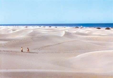 Did someone say autumn? The beaches of Gran Canaria await you! : RIU.com | Blog