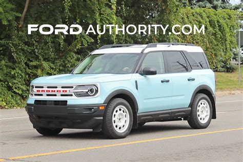 2023 Ford Bronco Sport Heritage In Robin's Egg Blue: Gallery