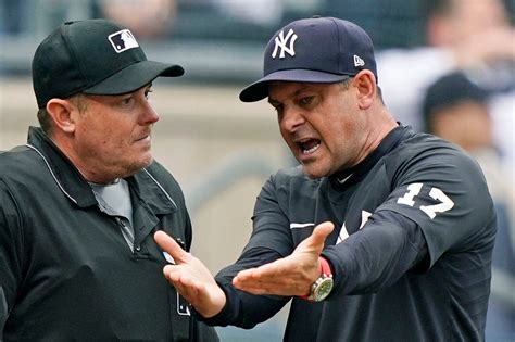 Yankees’ Aaron Boone explains flipping out on umpire, ejection - nj.com