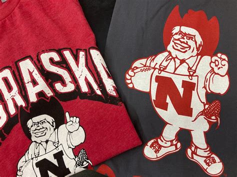 University of Nebraska mascot’s hand gesture revised to avoid ...