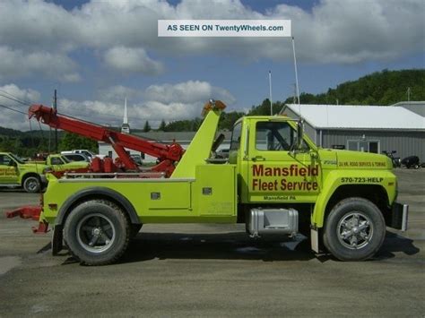 1988 Ford f700 specs