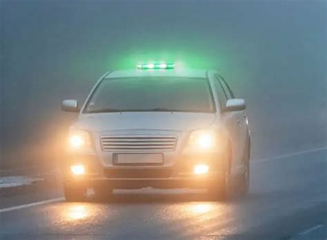 What Colors of Lights Do Emergency Vehicles Utilize