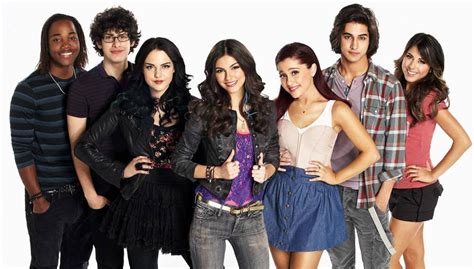 Here’s What Nickelodeon’s ‘Victorious’ Cast Looks Like Now