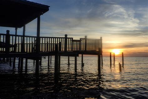 Sunset Fishing in Mobile Bay, Alabama — Tailspotting Adventures