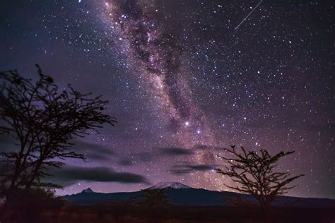 Zuru Kenya - African night sky | Night skies, Mount kilimanjaro ...