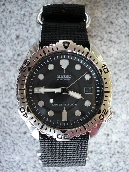 Diving watch - Wikipedia