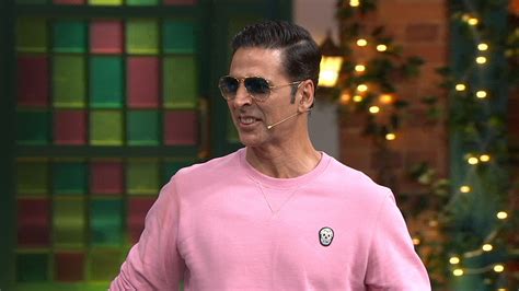 Watch Behind the Scenes of Akshay Kumar Roasts Kapil from The Kapil ...