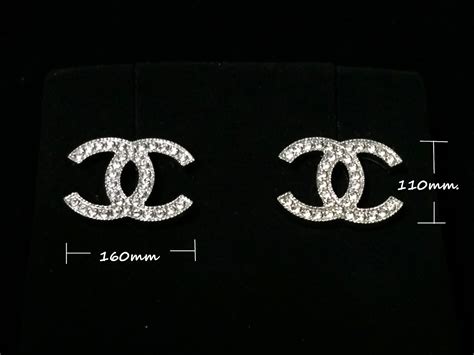 Chanel Earring Review: AUTHENTIC CHANEL EARRINGS CLASSIC CC LOGO SILVER ...