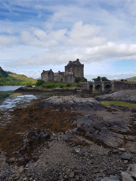 Isle of skye castle is amazing from this angle, i get to capture the true beauty of scotland : r ...