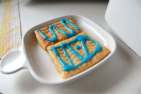 Pillsbury Toaster Strudel Frosting Recipe | Bryont Blog