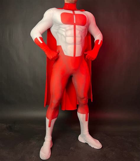 Omni Man Costume / Invincible - Etsy