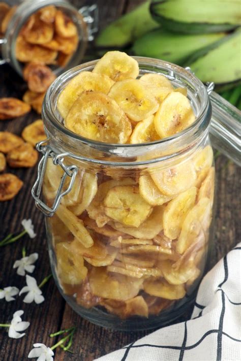 Quick and Easy Banana Chips Recipe - Foxy Folksy