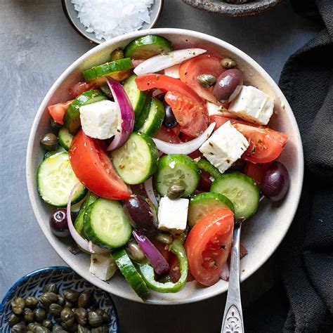 Traditional Greek salad (authentic recipe by a Greek)