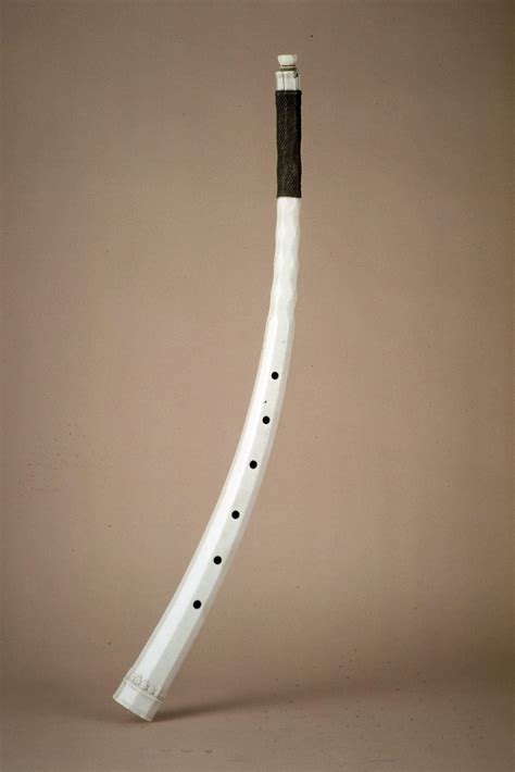 Ivory cornett (Italy, 17th c.) | Instruments à vent, Instrument de ...