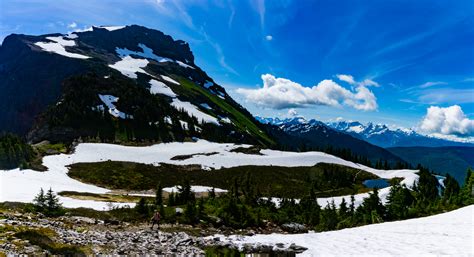 Hiking Cheam Peak in the Fraser Valley - Best Hikes BC