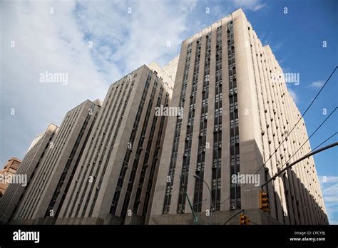 Criminal Courts Building at 100 Centre Street in Manhattan, New York City Stock Photo - Alamy