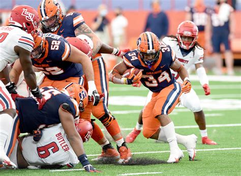 Syracuse Football: Orange takes a massive drop in national rankings