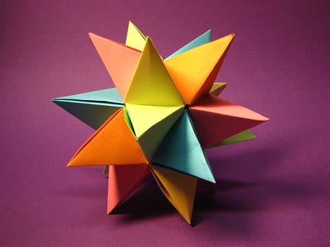 Great Stellated Dodecahedron | Modular origami. Designer : T… | Flickr