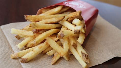 Wendy's Is Now Promising To Replace Your Unsatisfactory Fries