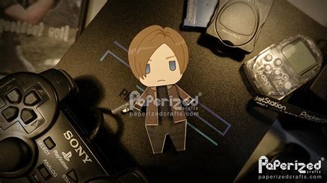 Resident Evil 4: Leon S. Kennedy Paperized | Paperized Crafts