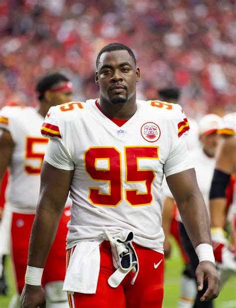 Chiefs, L'Jarius Sneed Have Discussed Extension; Latest On Chris Jones